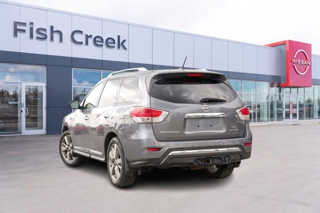 2016 Nissan Pathfinder Platinum | One Owner | 3.5L V6 | 260 HP in Cars & Trucks in Calgary - Image 4