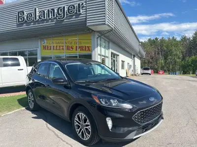 No reported accidents. Equipped with power seat, power liftgate, heated seats, heated steering, remo...