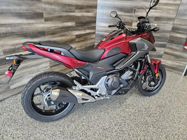 2019 Honda NC750X DCT GARANTIE 12 MOIS in Sport Touring in Laval / North Shore - Image 4
