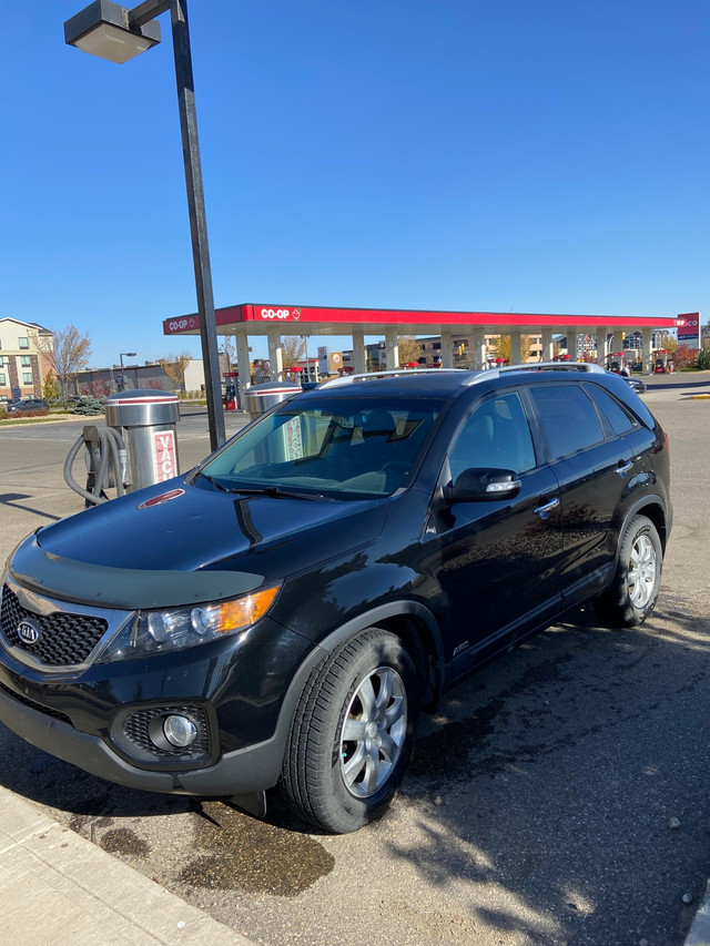 2011 Kia Sorento LX V6 in Cars & Trucks in Regina - Image 2