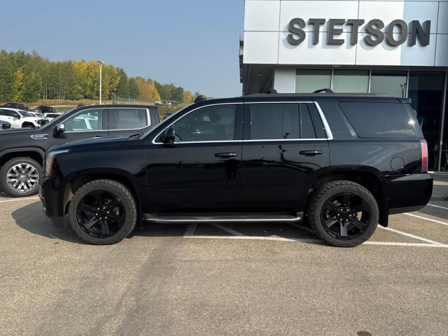2017 GMC Yukon SLT in Cars & Trucks in St. Albert - Image 3