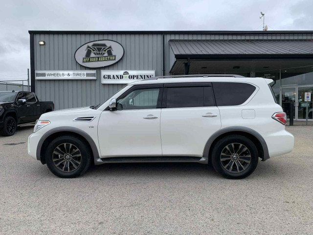 2017 Nissan Armada Platinum Edition in Cars & Trucks in London - Image 2