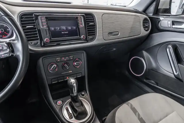 2018 Volkswagen Beetle Coast à vendre in Cars & Trucks in Laval / North Shore - Image 17