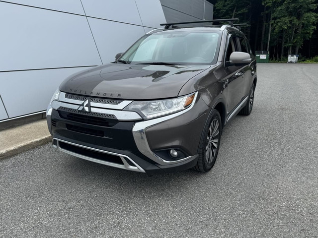 Mitsubishi Outlander SE AWC 7 Passagers V6 Mags Bluetooth Carpla in Cars & Trucks in Trois-Rivières