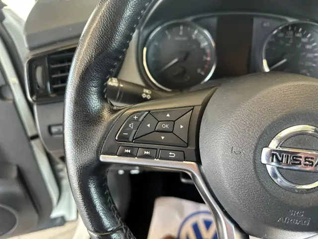 2021 Nissan Qashqai Sv awd SV AWD * toit ouvrant in Cars & Trucks in Laval / North Shore - Image 23