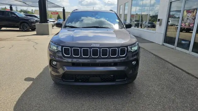 2023 JEEP Compass North63010222528771122