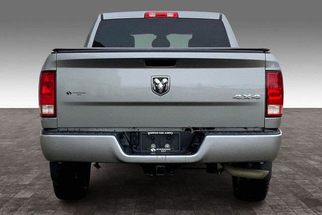 2021 Ram Ram 1500 EXPRESS CREW CAB 4X4 in Cars & Trucks in Strathcona County - Image 4
