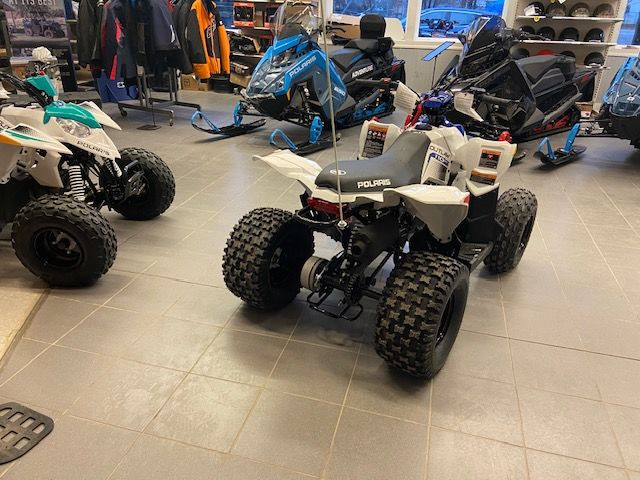 2025 Polaris Outlaw® 110 - Bright white /Polaris Blue in ATVs in Ottawa - Image 4