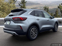 This Ford Escape has a strong Gas/Electric I-4 2.5 L/152 engine powering this Variable transmission.... (image 5)