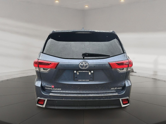2019 Toyota Highlander XLE VEHICULE CERTIFIE TOYOTA in Cars & Trucks in Longueuil / South Shore - Image 3