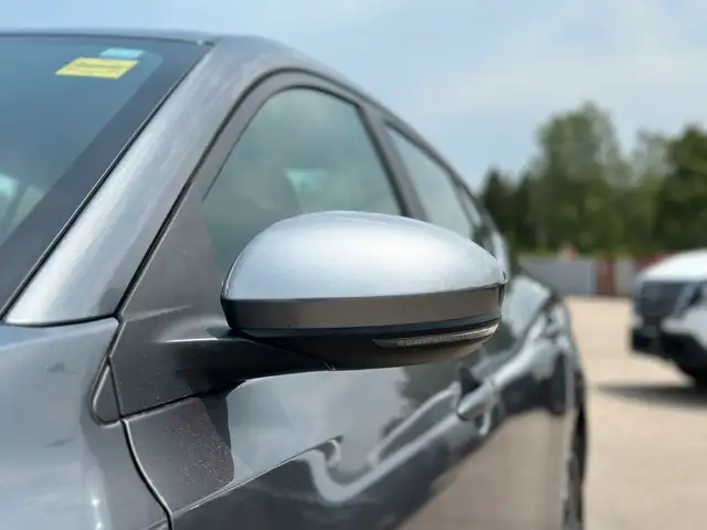 2024 Nissan Sentra SV | FWD | BLINDSPOT MONITOR | PARKING SENSOR dans Autos et camions dans Stratford - Image 7