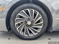 *2022 Hyundai Sonata Hybrid | Leather | Alloy Wheels | Low KM* Stylish and efficient, this 2022 Hyun... (image 8)