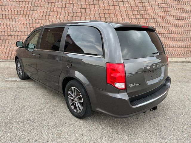 2016 Dodge Grand Caravan SXT PREMIUM PLUS | CLEAN CARFAX | LEATH in Cars & Trucks in Oshawa / Durham Region - Image 4