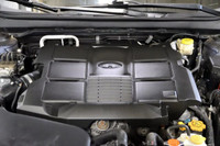 Francais: * Moteur : Boxer 6 cylindres de 3,6 L DACT L/100Km City: 20.0 L/100Km Hwy: 28.0 Other Equi... (image 8)