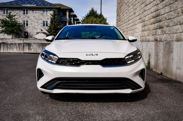 2022 Kia Forte EX • HEATED SEATS/STEERING • WIRELESS CHARGING in Cars & Trucks in Kingston - Image 4