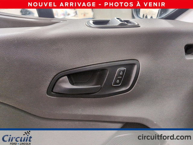 2023 Ford Transit T-250 Cube de 12pi à vendre in Cars & Trucks in City of Montréal - Image 4
