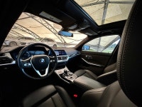 Stock#: 250573LAThe 2022 BMW 330i xDrive is a compact luxury sedan that blends athletic performance... (image 6)