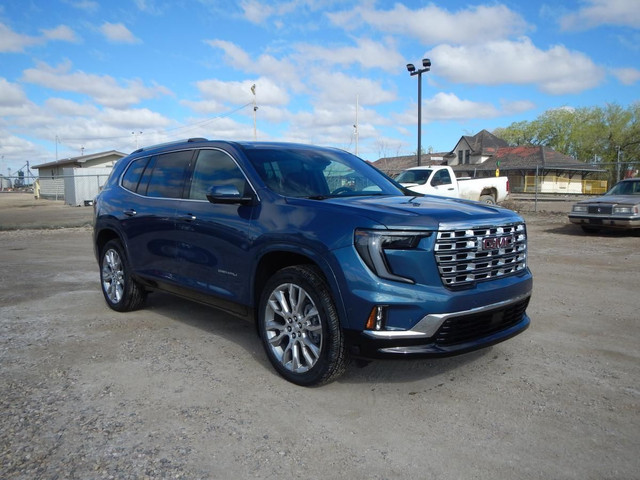 2025 GMC Acadia Denali AWD in Cars & Trucks in Saskatoon