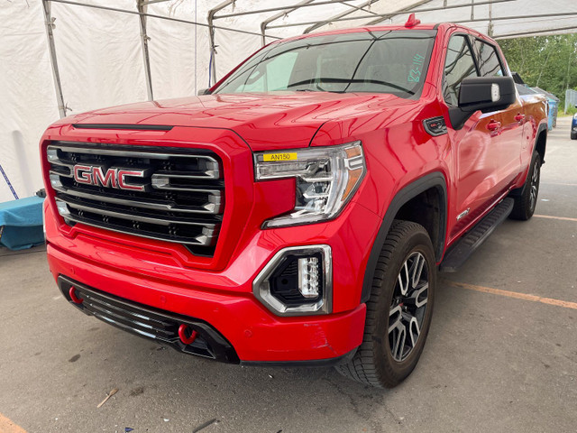 2022 GMC Sierra 1500 AT4 CREW 4X4 V8 6.2L *TOIT* NAV CUIR SIÈGES in Cars & Trucks in Laurentides