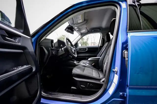 2022 Ford Bronco Sport Big Bend • LOW MILEAGE • HEATED SEATS • C dans Autos et camions dans Cornwall - Image 26