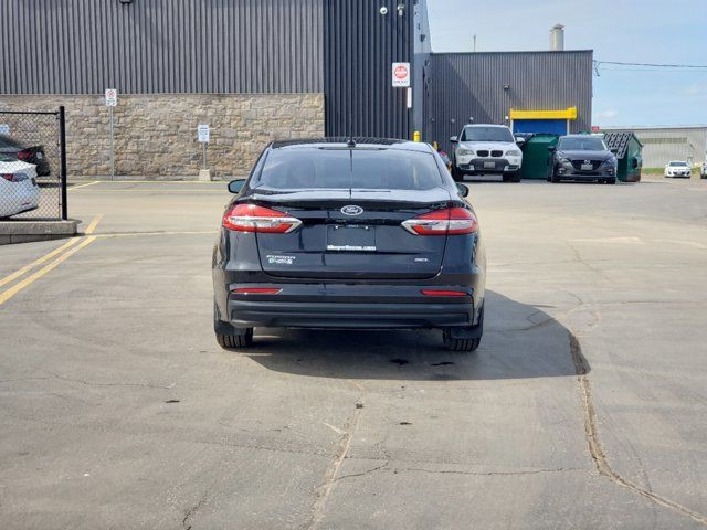 2019 Ford Fusion Energi SEL, Heated Seats, Remote Start,  in Cars & Trucks in Guelph - Image 4