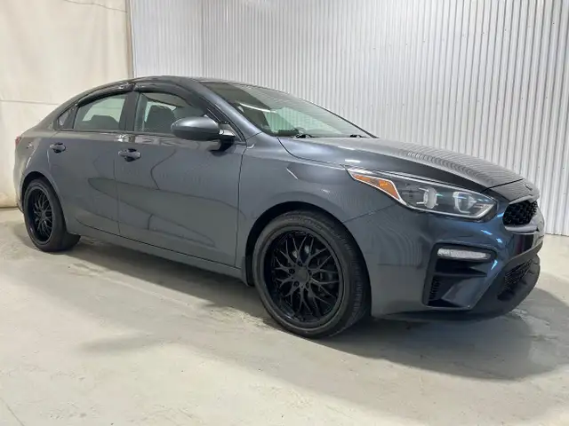 2020 Kia Forte LX A/C Mags  Sièges Chauffants Écran Bluetooth in Cars & Trucks in Shawinigan - Image 5