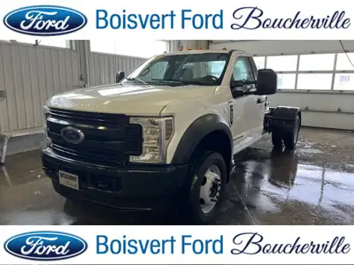 FORD F-550 XL 2019 FITH WEEL DIESEL 6.7L REMORQUAGE 30,000 LBS EMPATEMENT 169 POUCES CA 84 POUCES CO...