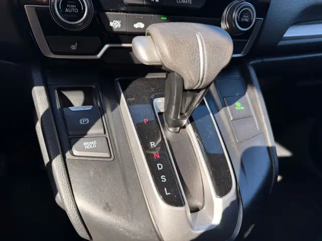 2019 Honda CR-V LX AWD in Cars & Trucks in Hamilton - Image 26