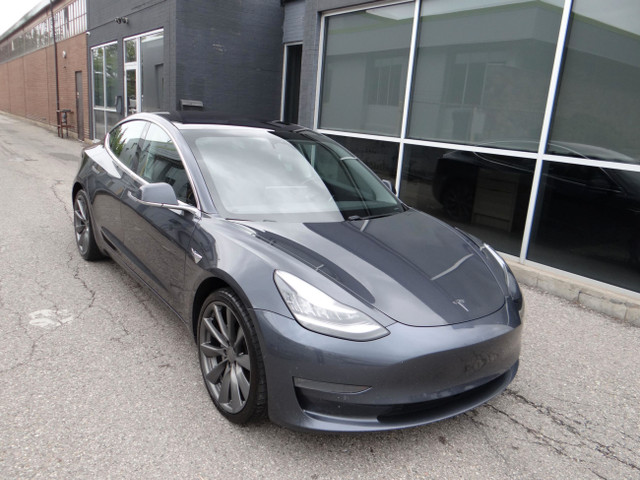 2018 Tesla Model 3 Long Range Battery AWD *AUTOPILOT/NAVI/BACKUP in Cars & Trucks in City of Toronto