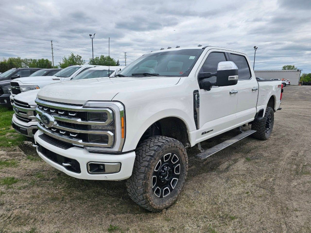 2023 Ford Super Duty F-250 SRW in Cars & Trucks in Ottawa