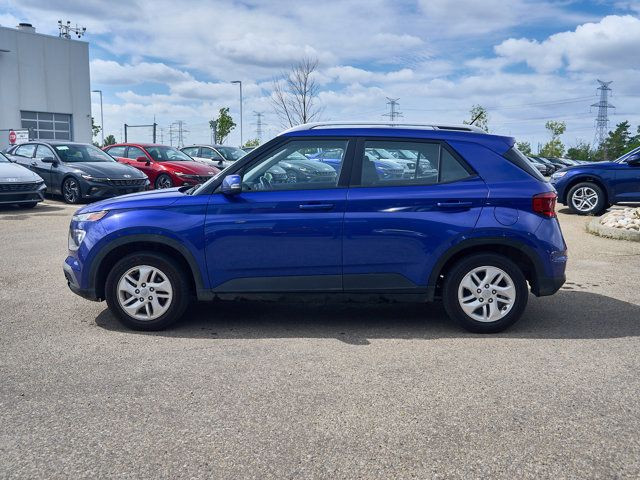 2023 Hyundai Venue Preferred | BACKUP CAM | LANE KEEP ASSIST in Cars & Trucks in Edmonton - Image 2