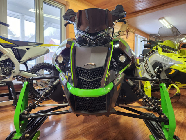 2017 Arctic Cat ZR9000 TURBO in Snowmobiles in Gatineau - Image 4