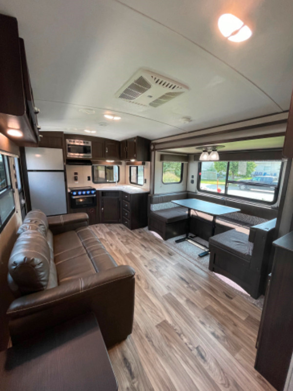 2019 KEYSTONE SPRINGDALE 262RK (FINANCING AVAILABLE) in Travel Trailers & Campers in Strathcona County - Image 3