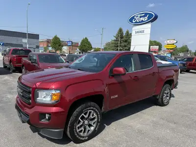 2018 GMC Canyon All Terrain Crew Cab Short Box - Red Quartz 121,557KM Cloth seats with leather trim,...