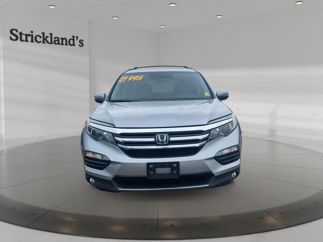 2016 HONDA PILOT TOURING AWD in Cars & Trucks in Stratford - Image 3