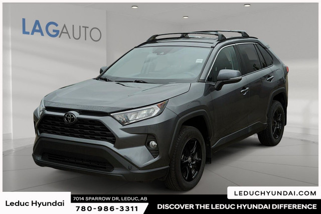 2021 Toyota RAV4 XLE 17-inch alloy wheels, Sunroof,  Roof Rails, in Cars & Trucks in Edmonton
