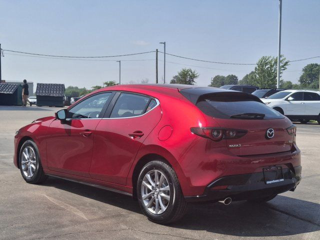 2023 Mazda Mazda3 Sport GX Hatchback | Auto | Heated Seats in Cars & Trucks in Guelph - Image 3