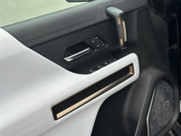 Full electric , Super cruise, four wheel steering, Adaptive Air Ride, Continuous Damping Adaptive Ri... (image 7)