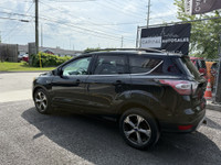 This 2017 Ford Escape SE AWD is a sleek and reliable SUV that's ready for your next adventure. With... (image 6)