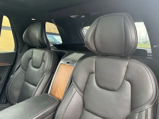 2017 Volvo XC90 Hybrid AWD T8 Excellence 1 Owner 4Passenger Plug in Cars & Trucks in Mississauga / Peel Region - Image 15