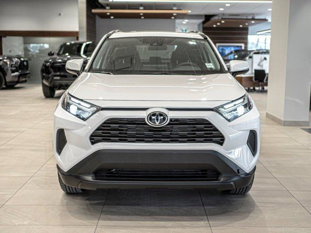 2025 Toyota RAV4 XLE AWD in Cars & Trucks in Calgary - Image 2