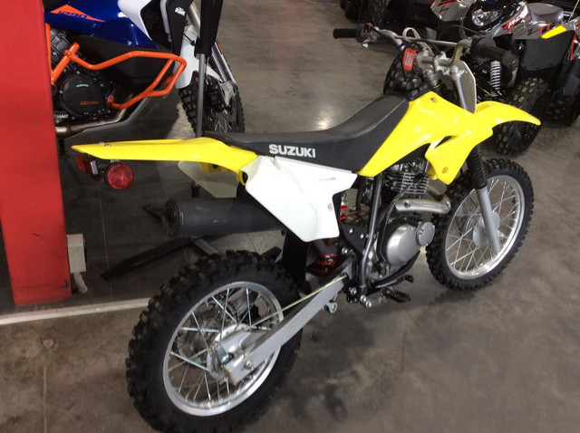 2020 Suzuki DR-Z125 DR-Z 125 in Dirt Bikes & Motocross in Lévis - Image 3