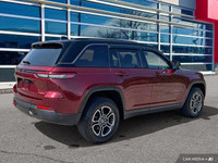 Recent Arrival! Are you looking for a Capable, Luxurious SUV? Then check out this 2022 Jeep Grand Ch... (image 5)