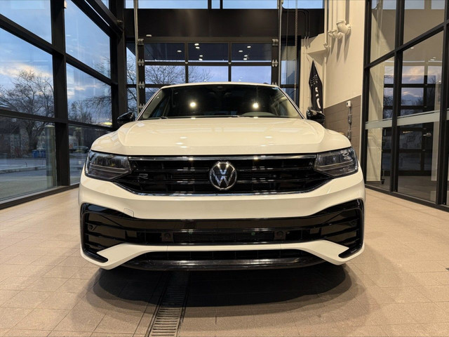 2023 Volkswagen TiguanComfortline R-Line Black Edition in Cars & Trucks in City of Montréal - Image 3