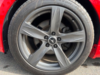 Engine: 5.0L V8 DOHC 32V L/100Km City: 13.8 L/100Km Hwy: 7.9 Safety Equipment ABS And Driveline Trac... (image 9)