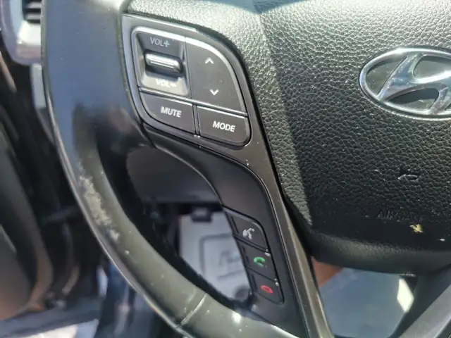 2018 Hyundai Santa Fe Sport 2.4 in Cars & Trucks in Belleville - Image 29