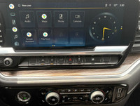 Discover the versatility and reliability of the 2022 Chevrolet Silverado Short Box Crew Cab, now ava... (image 9)