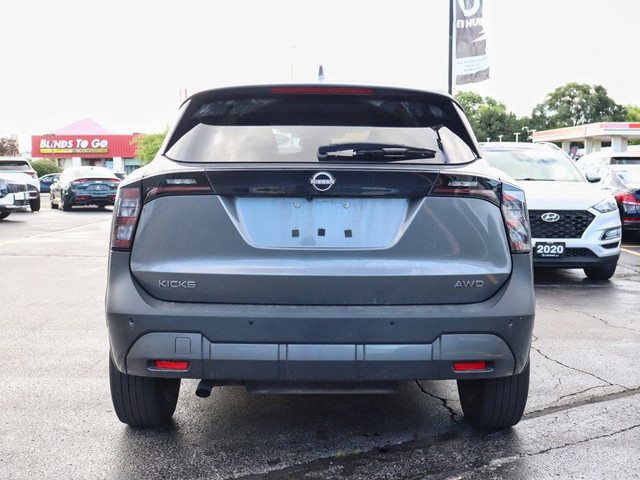 2025 Nissan Kicks SV AWD | Advanced Saftey | Carplay in Cars & Trucks in Oakville / Halton Region - Image 3