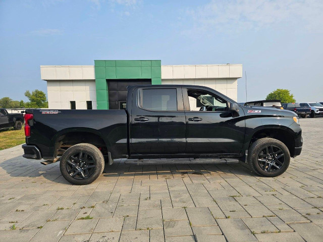 2022 Chevrolet Silverado 1500 in Cars & Trucks in Ottawa - Image 4