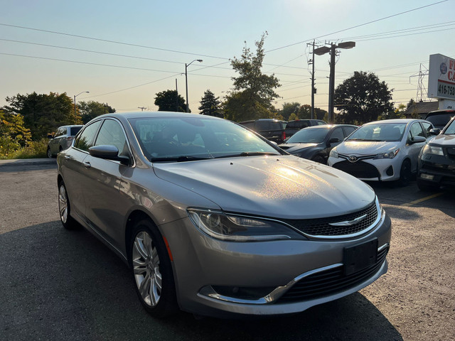 2015 Chrysler 200 Limited One Owner Accident Free in Cars & Trucks in City of Toronto - Image 3